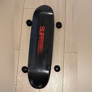 Supreme Skateboard SS20 New Sealed Black w/ wheels